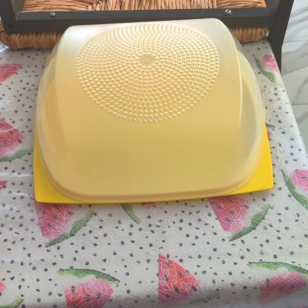Tupperware